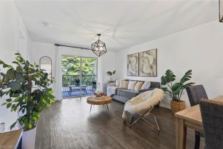 , 146 Cypress Way E # 805, Naples FL 34110