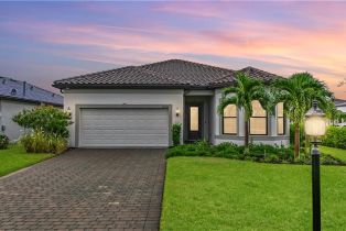 Single Family Residence, 20402 Pebble Glen Verdana Village, FL 33928