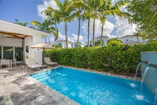 , 9171 Mercato Ln, Naples FL 34108