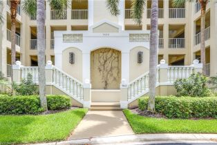 , 7622 Pebble Creek Cir # 102, Naples FL 34108