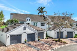 , 5924 Sand Wedge Ln # 2002, Naples FL 34110