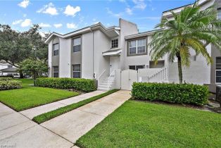 Low Rise (1-3), 3740 Fieldstone Blvd # 104, Naples FL 34109