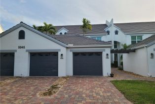Low Rise (1-3), 5945 Sand Wedge Ln # 1005, Naples FL 3411034110 