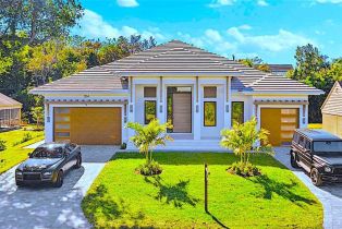 , Park Shore, FL 