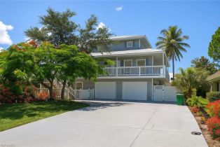, 2662 Riverview Dr, Naples FL 34112
