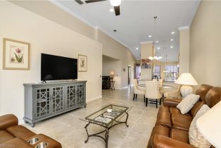 Low Rise (1-3), 9440 Benvenuto Ct # 204, Naples FL 34119