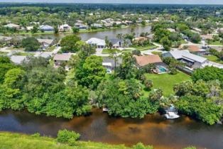 Single Family Residence, 124 Sharwood North Naples, FL 34110 