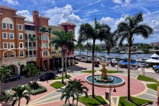 Mid Rise (4-7), 450 Bayfront Pl # 4304, Naples FL 34102