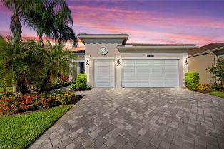 Single Family Residence, 28560 Twain Valencia Bonita, FL 34135