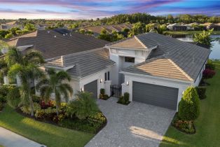 Single Family Residence, 16626 Calistoga Valencia Bonita, FL 34135