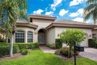 , 6065 Divot Ct, Naples FL 34113