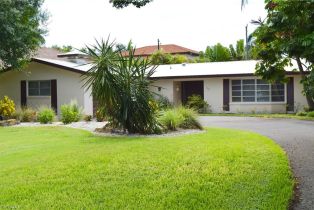 Single Family Residence, 1927 Crayton Rd, Naples FL 34102
