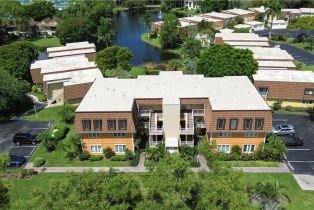 Low Rise (1-3), 1850 Bald Eagle Dr # 404c, Naples FL 34105