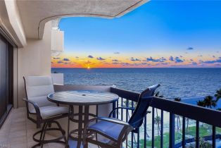 , 4001 Gulf Shore Blvd N # 902, Naples FL 34103