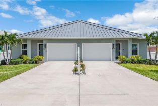 Duplex, 605/609 107th Ave N, Naples FL 34108