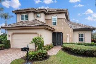 Single Family Residence, 6172 Dogleg Dr, Naples FL 34113