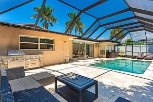 Single Family Residence, 152 Coral Vine North Naples, FL 34110 