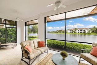 Villa Attached, 8051 Players Cove Dr # 102, Naples FL 34113