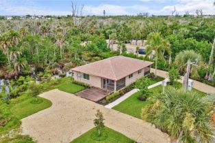 Duplex, 1046 Periwinkle Way # A, Sanibel FL 33957