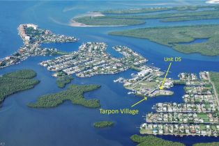 Low Rise (1-3), 330 Kon Tiki Dr # D5, Naples FL 34113