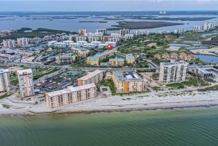 Low Rise (1-3), 7401 Bella Lago Dr # 522, Fort Myers Beach FL 33931