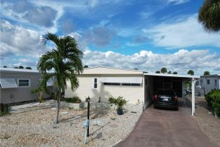 Manufactured Home, 17721 Stevens Bayside Estates, FL 33931