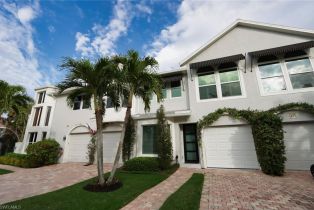 Villa Attached, 1165 4th St S # 2, Naples FL 34102
