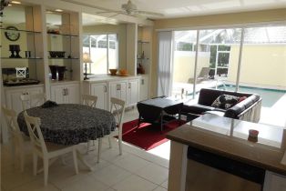 Townhouse, 3526 Zanzibar Way, Naples FL 34119