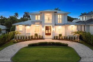 Single Family Residence, 1179 Broad Park Shore, FL 34102 