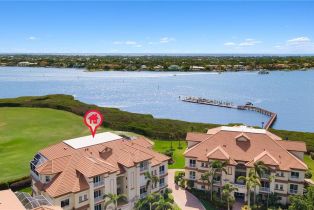 Low Rise (1-3), 1560 Star Point Ln # 301, Naples FL 3411234112
