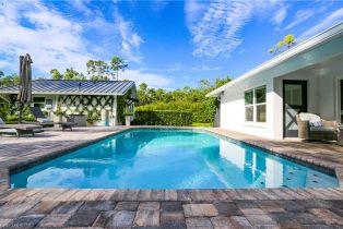 , 5840 Bur Oaks Ln, Naples FL 34119