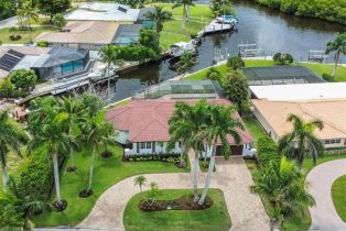 Single Family Residence, 2105 Sheepshead Royal Harbor, FL 34102 