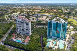 High Rise (8+), 7515 Pelican Bay Blvd # 5b, Naples FL 34108
