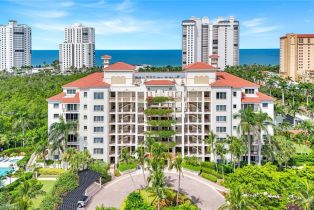 Mid Rise (4-7), 8720 Bay Colony Dr # 404, Naples FL 34108