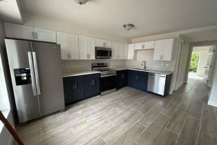 Low Rise (1-3), 1555 Blue Point Ave # 3, Naples FL 34102