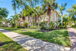 , 28260 Villagewalk Cir, Bonita Springs FL 34135