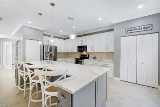 Single Family Residence, 1350 Triandra Saturnia Lakes, FL 34119 