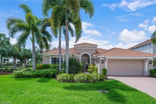 Single Family Residence, 9092 Prosperity Featherbrook, FL 33913