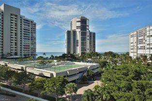 , 4255 Gulf Shore Blvd N # 407, Naples FL 34103
