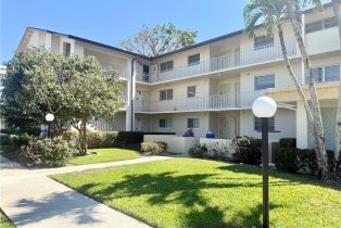 Low Rise (1-3), 1020 Palm View Dr # 101c, Naples FL 3411034110 