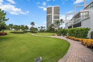 , 4751 Gulf Shore Blvd N # 1503, Naples FL 34103