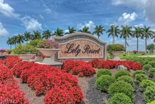 Single Family Residence, 6971 Amen Corner Ct, Naples FL 34113