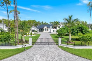 , 6677 Hunters Rd, Naples FL 34109