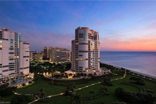 , 4101 Gulf Shore Blvd N # 3, Naples FL 34103