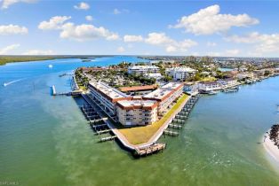 Mid Rise (4-7), 1206 Edington Pl # D101, Marco Island FL 3414534145 