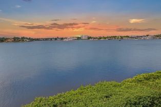 Low Rise (1-3), 1302 Chesapeake Ave # A3, Naples FL 3410234102