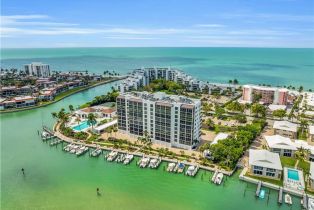High Rise (8+), 2400 Gulf Shore Blvd N # 804, Naples FL 3410334103