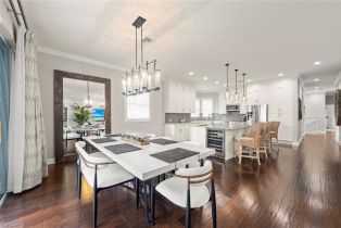 Low Rise (1-3), 646 Vintage Reserve Cir # 4d, Naples FL 3411934119 