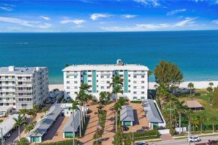 Mid Rise (4-7), 2011 Gulf Shore Blvd N 5634102 