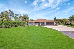 , 1930 Oakes Blvd, Naples FL 34119